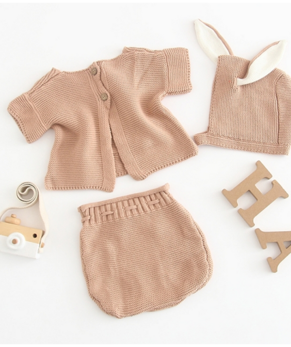 Three piece bunny set